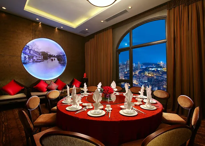 Hotel Sofitel At Ponte 16 5*