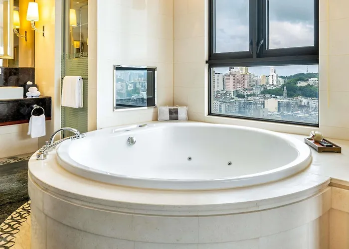 Hotel Sofitel At Ponte 16
