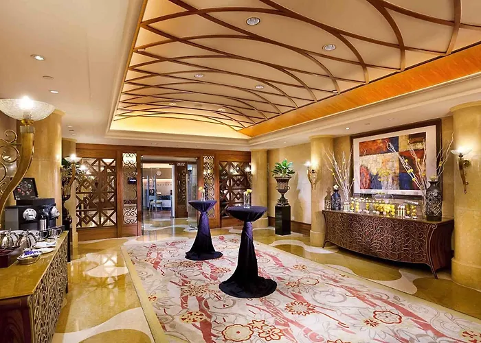 Sofitel At Ponte 16