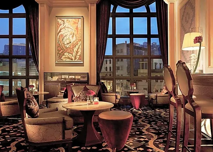 Отель Sofitel At Ponte 16 Макао